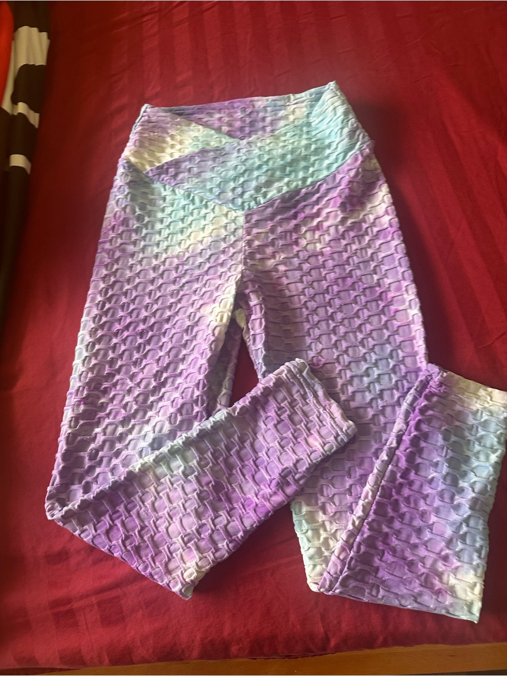Women's Textured High-Waist Leggings in Lavender Tie-Dye